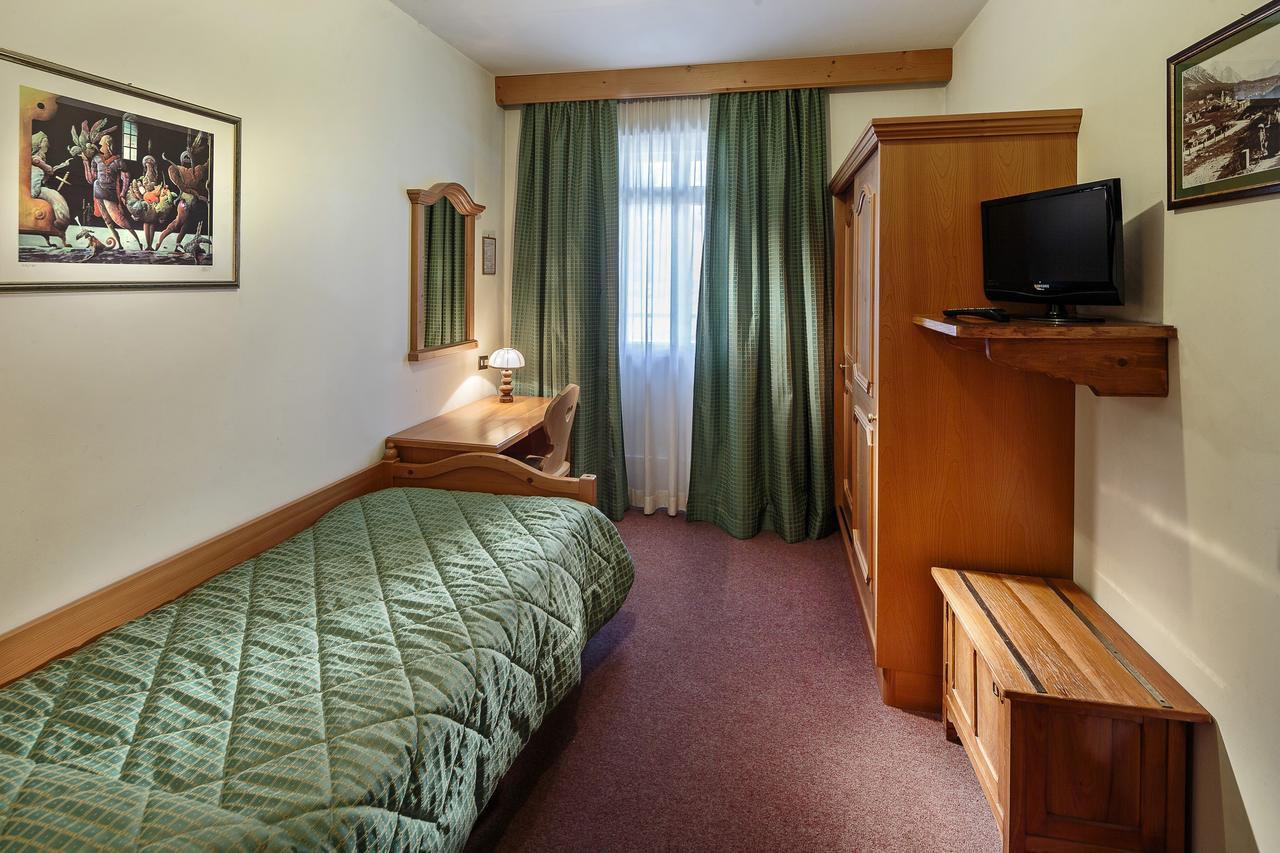 Dependance Hotel Corona Кортина-д'Ампеццо Экстерьер фото